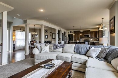 1548 SW 41st St, Lees Summit, MO 64082 - photo 6