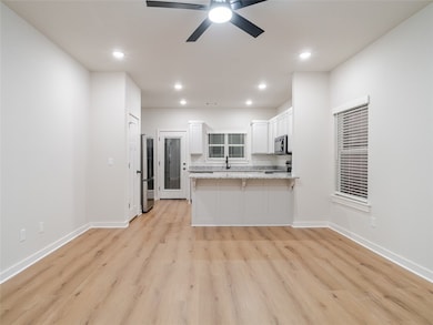 511 Cosmos St, Centerton, AR 72719 - photo 3