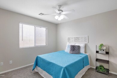 Large Guest Suite 2