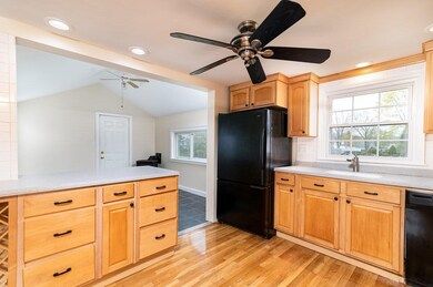 22 Christine Ave, Rockland, MA 02370 - photo 3