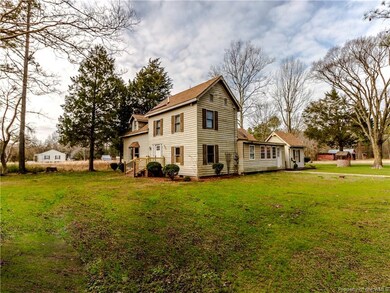 9421 Line Fence Rd, Hayes, VA 23072 - photo 3