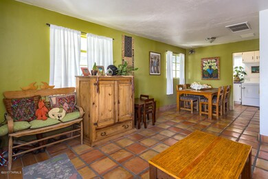 7 living & dining