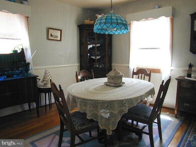 3702 Dupont Ave, Kensington, MD 20895 - photo 6