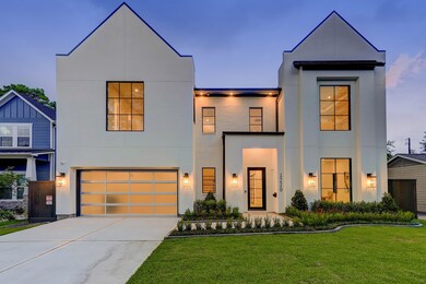 859 W 41st St, Houston, TX 77018 - photo 2