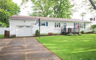 364 Oakdale Dr, North Tonawanda, NY 14120 - photo 2