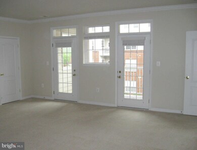 9724 Holmes Place unit 306, Manassas Park, VA 20111 - photo 4