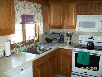 105 Scenery Ln, Johnston, RI 02919 - photo 7