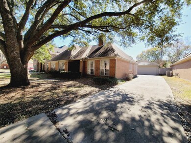 15711 Echo Lodge Dr, Houston, TX 77095 - photo 2