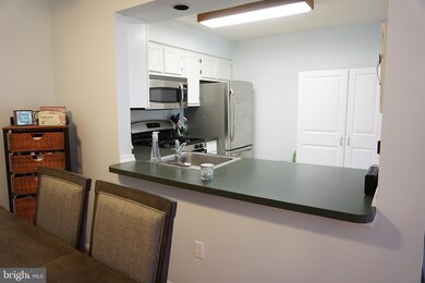 903A Oliphant Ln unit 903A, Mount Laurel, NJ 08054 - photo 7