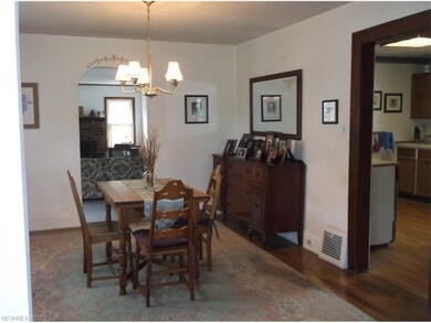 7632 Clark St, Olmsted Falls, OH 44138 - photo 3