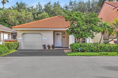 1271 Seagrape Cir, Weston, FL 33326 - photo 2