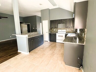 15707 Meadow Village Dr, Houston, TX 77095 - photo 2