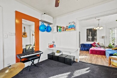 38 Elmwood Ave, Lowell, MA 01850 - photo 7