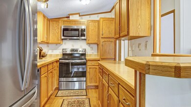 38 Pinewood Dr, Sanford, ME 04073 - photo 7