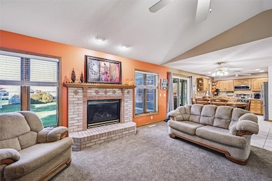 405 D Ave, Atkins, IA 52206 - photo 3