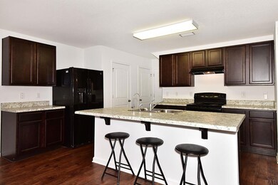 Huge Island and Eat At Bar