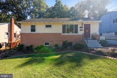 6317 Tuckerman St, Riverdale, MD 20737 - photo 2
