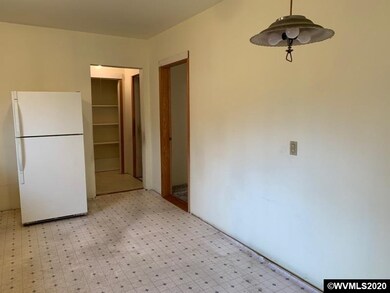 1845 Berry St SE, Salem, OR 97302 - photo 3