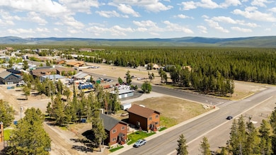 19 Iris St, West Yellowstone, MT 59758 - photo 4