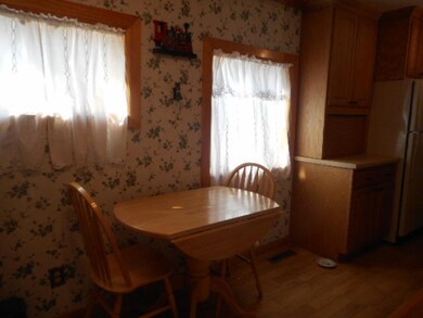 Dining Area<|><|>