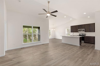 1014 Westhaven Blvd, Wentzville, MO 63385 - photo 4