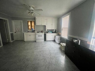 30 Memorial Ln, Berlin, NH 03570 - photo 2