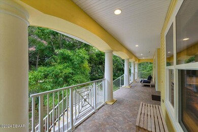 110 Ocean Way Dr