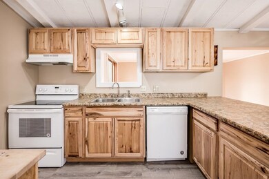 12 Brownstone Ln, Rochester, NH 03867 - photo 6