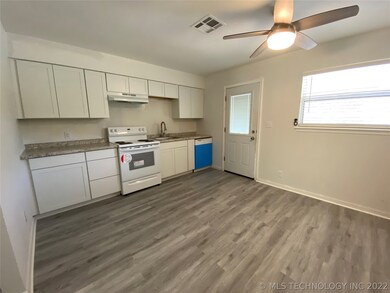 New kitchen cabinets