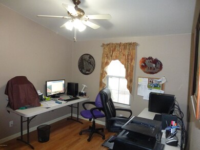 24345 N Cleveland St, Paulden, AZ 86334 - photo 5