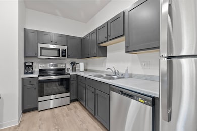 1360 American Dr unit 5, Neenah, WI 54956 - photo 6