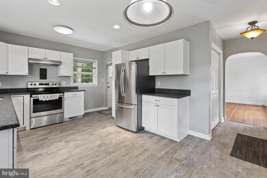 45342 Woodlawn Dr, California, MD 20619 - photo 4