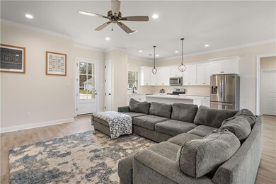 Front door/ Living room/ Kitchen