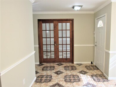 11102 Linden Gate Dr, Houston, TX 77075 - photo 2