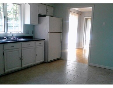 126 Silver St, South Hadley, MA 01075 - photo 4