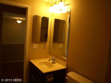 11108 Huntington Woods Cir, Fredericksburg, VA 22407 - photo 2