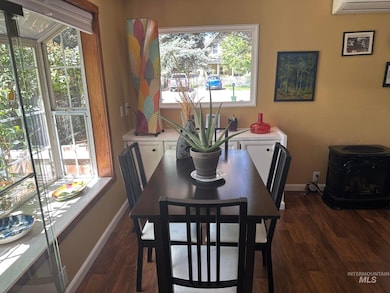 604 N 3rd St, Bellevue, ID 83313 - photo 3