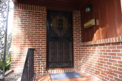 1675 Mount Vernon Dr, Jacksonville, FL 32210 - photo 2