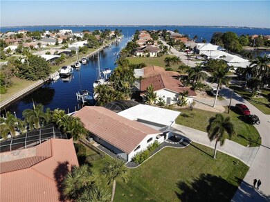 Look at that harbor!