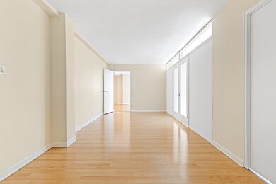 233 E 69th St unit 15-GH, New York, NY 10021 - photo 5