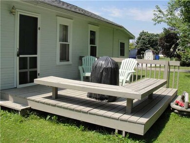 569 Mount Vernon Ave, Thornville, OH 43076 - photo 3