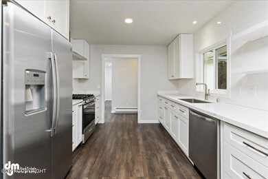 10-Kitchen 20211103-DW-0658