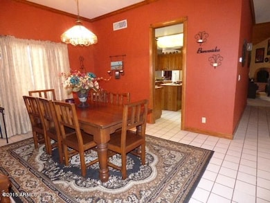Formal Dining