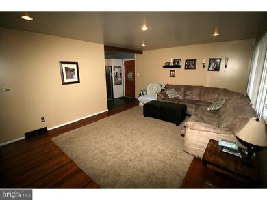 275 Zweizig Rd, Shoemakersville, PA 19555 - photo 4