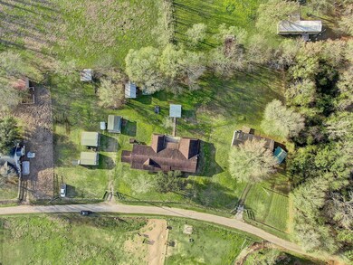 330 Robbie Lee Rd, Magnolia, TX 77354 - photo 5