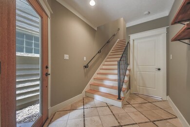 1034 Dunbar St, Houston, TX 77009 - photo 4
