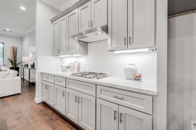 308 E 27th St, Houston, TX 77008 - photo 5