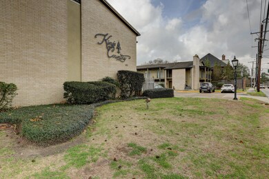 1008 S College Rd. Unit 211-2