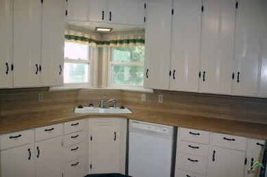 709 Hamvasy Ln, Tyler, TX 75701 - photo 5