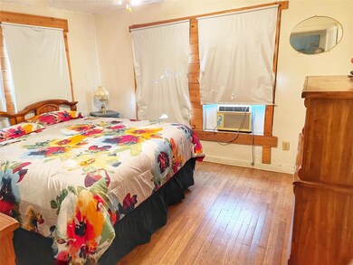 1006 Gladney St, Gainesville, TX 76240 - photo 7